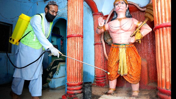  ಬಾಬರಿ ಮಸೀದಿಯ ಧ್ವಂಸ; ವಾಲ್ಮೀಕಿ ದೇವಾಲಯ ಹಾನಿ