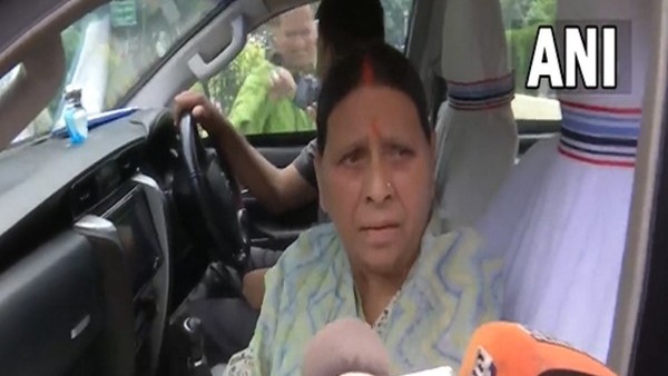 CBI Raids Bihar Deputy CM Tejashwi Yadav Mall In Gurugram CBI Raids Bihar Deputy CM Tejashwi Yadav Mall In Gurugram