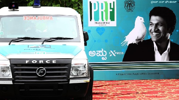 Actor Prakash Raj Donates Appu Express Ambulence to Mission Hospital in Mysuru Actor Prakash Raj Donates Appu Express Ambulence to Mission Hospital in Mysuru