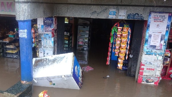 Rainwater entered houses, shops in Shimoga and Bhadravati Rainwater entered houses, shops in Shimoga and Bhadravati