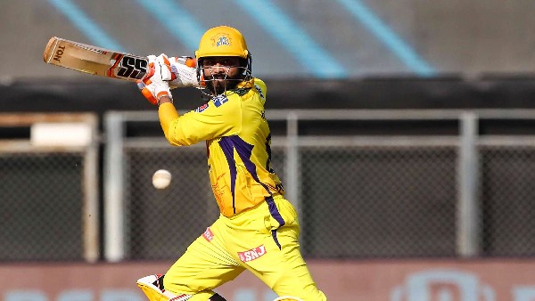 ತಂಡದ ಮ್ಯಾನೇಜ್ಮೆಂಟ್ ಜೊತೆ ಮನಸ್ತಾಪ ತಂಡದ ಮ್ಯಾನೇಜ್ಮೆಂಟ್ ಜೊತೆ ಮನಸ್ತಾಪ