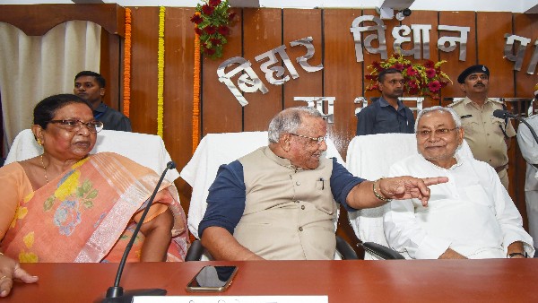 ಬಿಜೆಪಿ ಅಧಿಕಾರ ಕಳೆದುಕೊಳ್ಳಬೇಕು ಬಿಜೆಪಿ ಅಧಿಕಾರ ಕಳೆದುಕೊಳ್ಳಬೇಕು