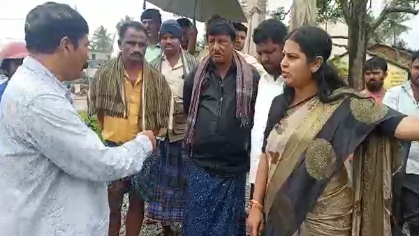 Congress Leader Upset With Panchayat Development Officer In National Flag Issue
