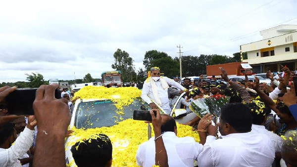  ಹುಟ್ಟಿದ ದಿನಾಂಕದ ಬಗ್ಗೆ ಗೊಂದಲ ಇಟ್ಟುಕೊಂಡ ಸಿದ್ದರಾಮಯ್ಯ