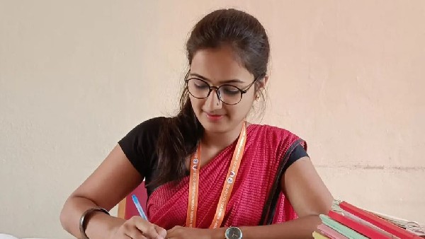 Lecturer Commits Suicide on her Birthday in Chamarajanagar Lecturer Commits Suicide on her Birthday in Chamarajanagar