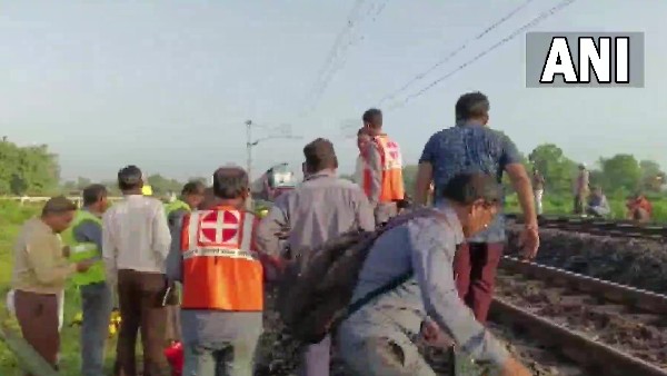 Train collision in Maharashtra, over 50 people injured