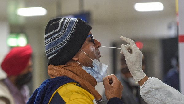 ದೇಶದಲ್ಲಿ ಕೊರೊನಾ ವೈರಸ್ ಸೋಂಕಿತರ ಏರಿಳಿತ 