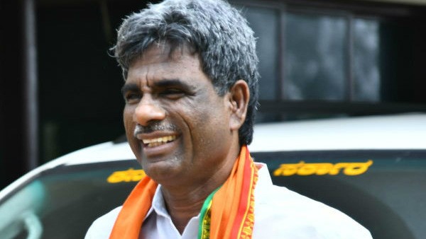  ಆಸ್ಪತ್ರೆ ನಿರ್ಮಾಣಕ್ಕೆ ಮೀಸಲಿಟ್ಟ ಜಾಗ