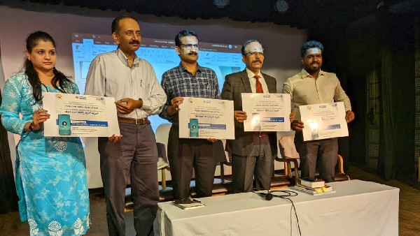 Voter Hellline App program for voters 