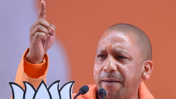 Yogi Adityanath is thinking of canceling criminal cases against Uttar Pradesh ministers and MLAs Yogi Adityanath is thinking of canceling criminal cases against Uttar Pradesh ministers and MLAs