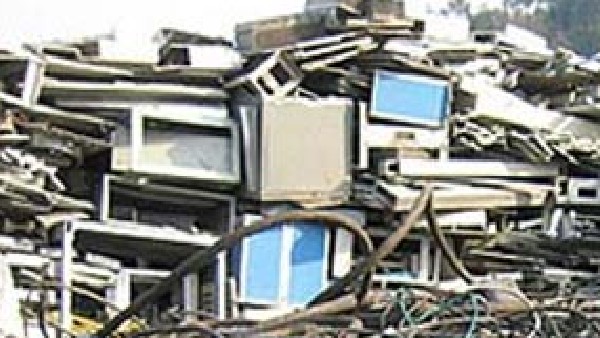 ಇ-ತ್ಯಾಜ್ಯ ಕೇಂದ್ರಗಳು ಮನೆಗಳಿಂದ ದೂರದಲ್ಲಿವೆ 