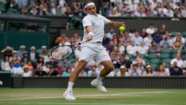 ಜನರಿಗೆ ಸಹಾಯಕ್ಕೆ ಫೆಡರರ್ ರಾಕೆಟ್ ಹರಾಜು ! ಜನರಿಗೆ ಸಹಾಯಕ್ಕೆ ಫೆಡರರ್ ರಾಕೆಟ್ ಹರಾಜು !