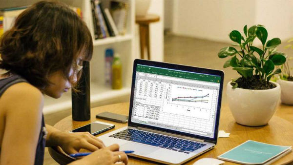  ಮೈಕ್ರೋಸಾಫ್ಟ್ ಪ್ರಸ್ತುತ ಹೈಬ್ರಿಡ್ ಸಂಸ್ಕೃತಿ