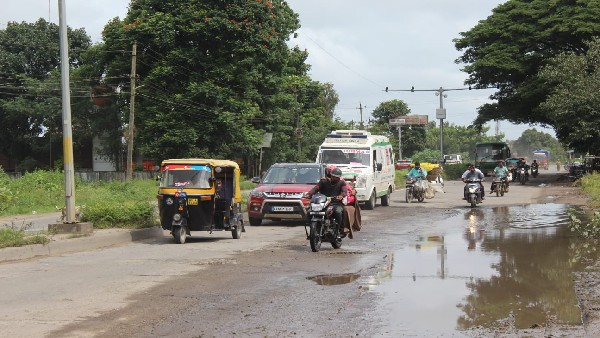  ಹಳ್ಳ ಹಿಡಿದ ಬಿಎಸ್‌ವೈ ಕನಸಿನ ಹೈವೇ ನಿರ್ಮಾಣ 