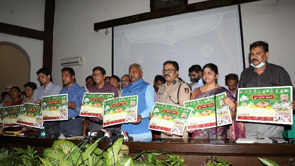  2 ಸಾವಿರ ಜನ ಕೂರುವುದಕ್ಕೆ ಆಸನದ ವ್ಯವಸ್ಥೆ 