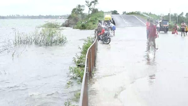 ಹಲವು ಜಲಮೂಲಗಳಿಗೆ ಆಸರೆಯಾದ ಕೆರೆ 