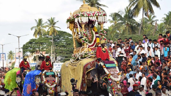 No lightings decorated in Srirangapatna dasara; public outrage