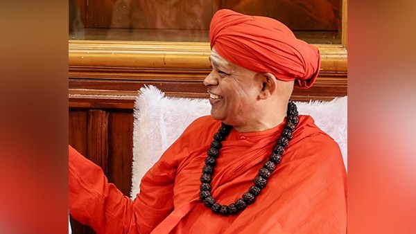 ಮುರುಘಾ ಶರಣರ ಬಂಧನ ವಿಳಂಬಕ್ಕೆ ಆಕ್ರೋಶ 