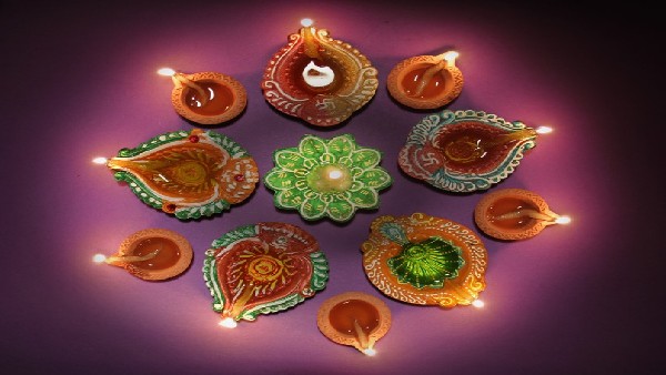 3. ಹಣತೆಗಳ ಅಲಂಕಾರ