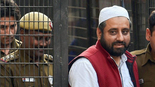 ಶಾಸಕ ಖಾನ್ ವಿರುದ್ಧ ತನಿಖೆಗೆ ಅಡ್ಡಿಪಡಿಸಿದ ಆರೋಪ 