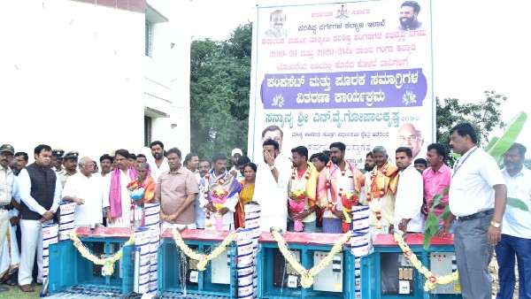 ಕೂಡ್ಲಿಗಿ ತಾಲೂಕಿನಲ್ಲಿ ಶಿಕ್ಷಣಕ್ಕಾಗಿ 490 ಶಾಲೆಗಳ ನಿರ್ಮಾಣ 