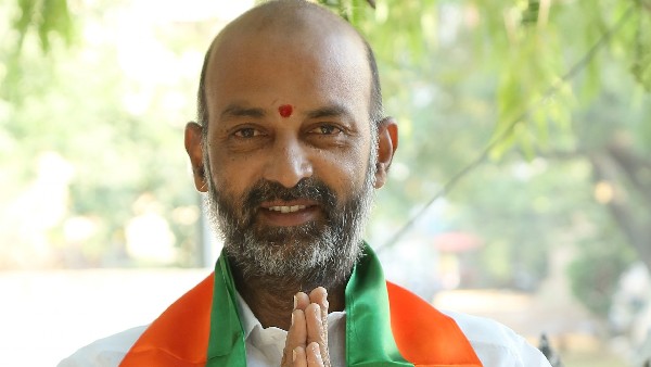 Telangana BJP president called Hussain Sagar Lake as Vinayaka Sagar Telangana BJP president called Hussain Sagar Lake as Vinayaka Sagar