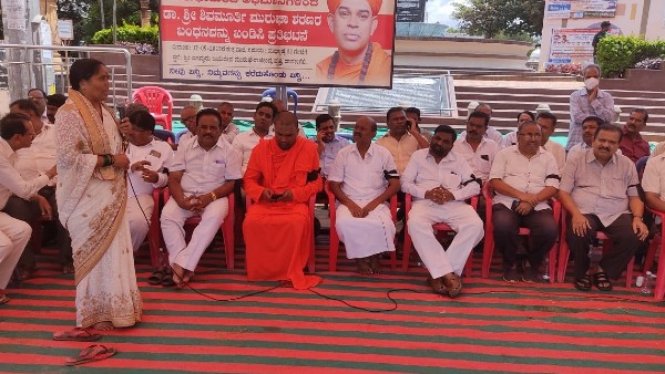  ಮುರುಘಾ ಶ್ರೀಗಳ ಬಗ್ಗೆ ಅನುಸೂಯ ಹೇಳಿದ್ದೇನು?