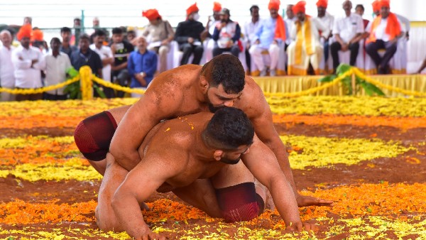 Government incentives for wrestlers- 10 lakh grant for construction of Garadi Mane says minister Narayana Gowda Government incentives for wrestlers- 10 lakh grant for construction of Garadi Mane says minister Narayana Gowda