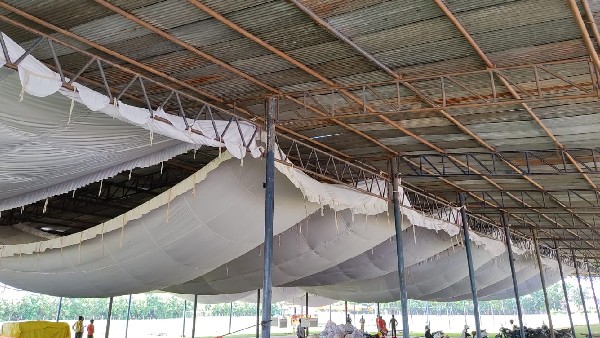 ಸ್ಯಾಂಡಲ್ವುಡ್ ತಾರೆಯರ ಆಗಮನ ಸ್ಯಾಂಡಲ್ವುಡ್ ತಾರೆಯರ ಆಗಮನ