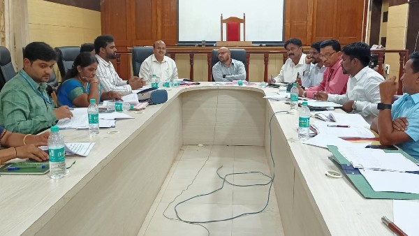 ಯಾವುದೇ ದೂರು ಬರದಂತೆ ಅಧಿಕಾರಿಗಳು ಕ್ರಮವಹಿಸಬೇಕು 