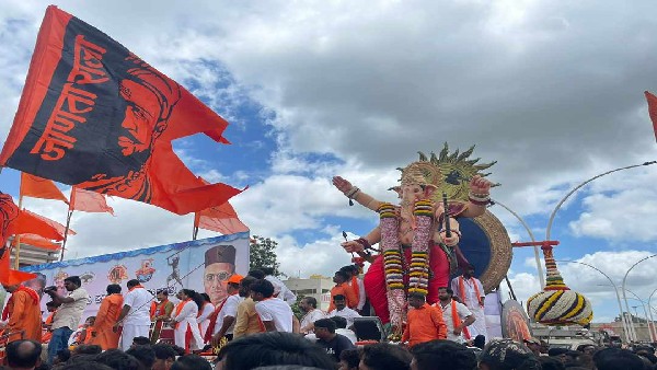  ಅಲಂಕಾರ ರಹಿತವಾಹಿ ಕಂಡ ಅಂಬೇಡ್ಕರ್ ಪ್ರತಿಮೆ 