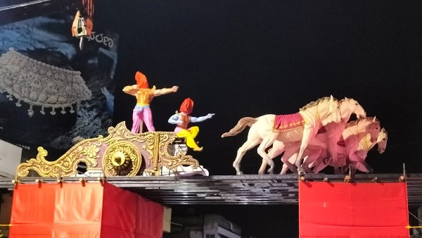 ಸಿನಿಮಾಗಳಲ್ಲಿ ಕಲಾವಿದನ ಕರಾಮತ್ತು ಸಿನಿಮಾಗಳಲ್ಲಿ ಕಲಾವಿದನ ಕರಾಮತ್ತು