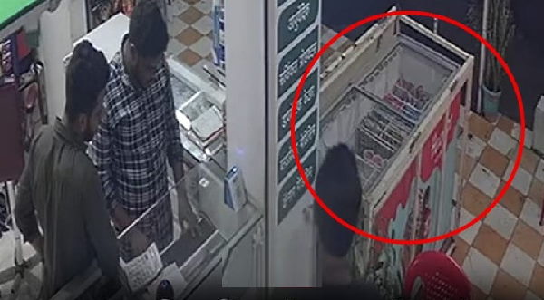 Ice cream disaster: Girl dies in Nashik Ice cream disaster: Girl dies in Nashik