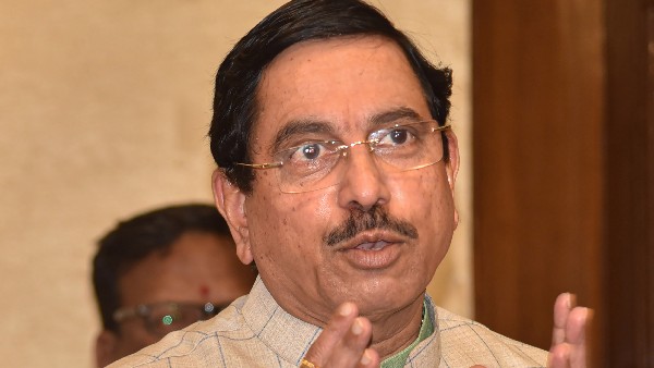 ಪಿಎಫ್ಐ ಬ್ಯಾನ್ ವಿರೋಧಿಸಿದರೆ ಜನ ಒದೆಯುತ್ತಾರೆ 