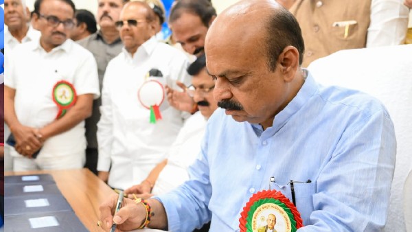  ಗ್ರಾಮ ಸ್ವರಾಜ್ಯದ ಕನಸು ಇಡೇರಿಸುತ್ತೇವೆ 
