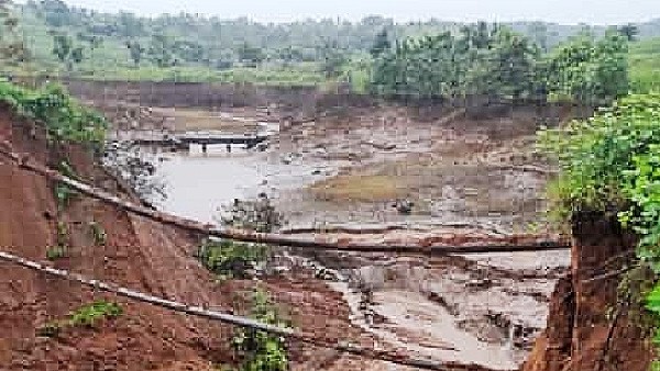 Kanva Reservoir Road Link Blocked: bridge washed due to rain water