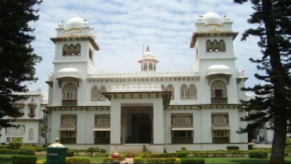  ನಜರ್‌ಬಾದ್‌ನ ಕಾರಂಜಿ ವಿಲಾಸ