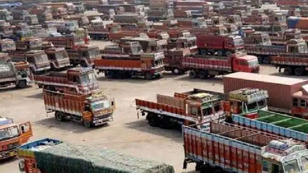 ವಾಸ್ಥವವೇ ಬೇರೆ.. ವಾಸ್ಥವವೇ ಬೇರೆ..