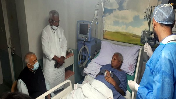 ಜಾಮೀನಿನ ಮೇಲೆ ಹೊರಗಿರುವ ಲಾಲು ಪ್ರಸಾದ್ 