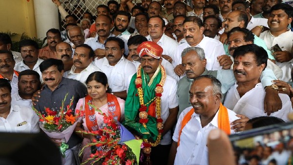 ತಂದೆಯನ್ನು ನೆನೆದ ನೂತನ ಮೇಯರ್ 