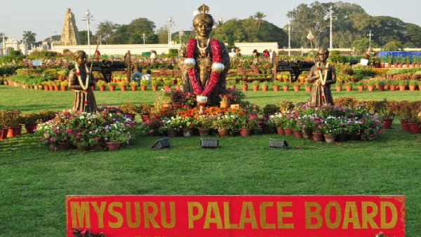 ಭಾರತ, ಕರ್ನಾಟಕ ನಕ್ಷೆಗಳ ಸೆಲ್ಫಿ ಪಾಯಿಂಟ್‌ 