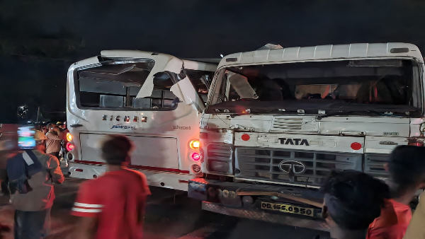 Bus-truck collision in Odishas Jharsuguda: 6 dead, over 40 injured