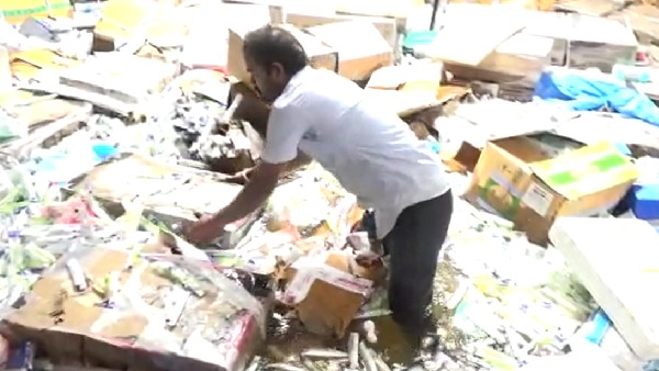 Gadag: Gims hospital medicine warehouse flooded, 4 crores loss