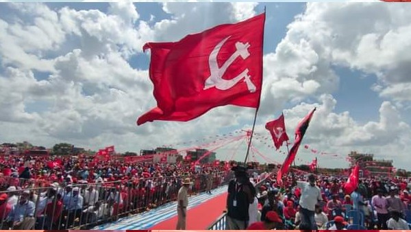 ಪ್ರಶ್ನಿಸುವವರಿಗೆ ದೇಶ ವಿರೋಧಿ ಎಂಬ ಹಣೆಪಟ್ಟಿ 