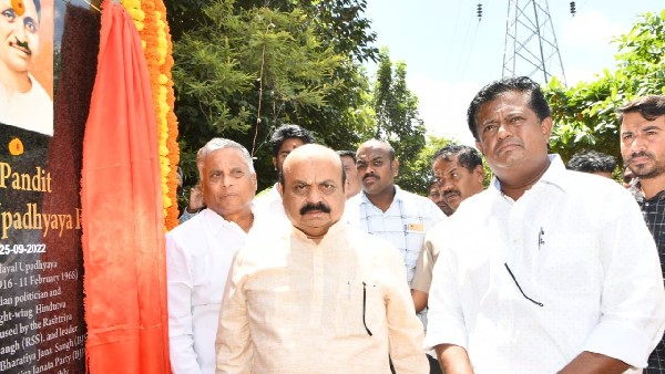 5 ನಗರದಲ್ಲಿ ಸಾವಿರ ಹಾಸ್ಟೆಲ್ ನಿರ್ಮಾಣ 5 ನಗರದಲ್ಲಿ ಸಾವಿರ ಹಾಸ್ಟೆಲ್ ನಿರ್ಮಾಣ