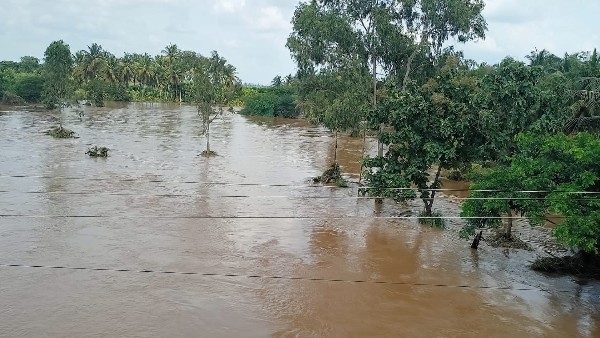  ಮಳೆರಾಯನ ಆರ್ಭಟಕ್ಕೆ ದೇವನಗರಿ ತತ್ತರ 