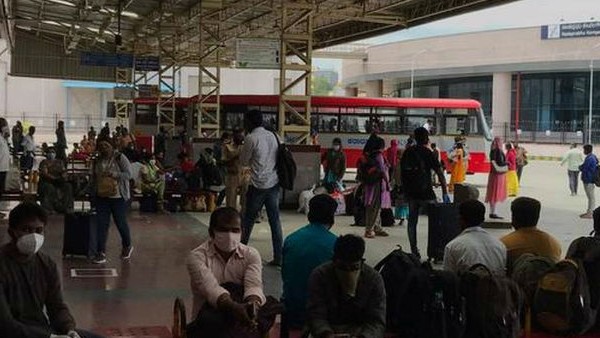  ಬೆಂಗಳೂರಿಗೆ ಬಂದು ಬದುಕು ರೂಪಿಸಿಕೊಂಡಿರುವ ಜನ