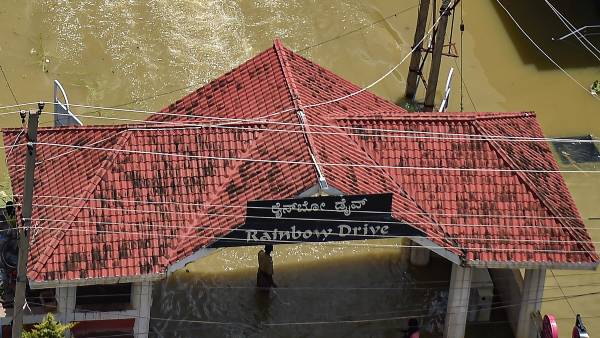 Rainbow Drive Layout flood 35 Encroachment detected