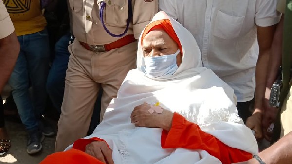 Court Instructs Muruga Sharans lawyer not apply for Bail Until Police Custody is Over
