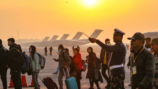 ಒಪ್ಪಂದದಲ್ಲಿ ಬೇರೆ ಕಾಲೇಜಿಗೆ ಉಕ್ರೇನ್ ವಿದ್ಯಾರ್ಥಿಗಳು 